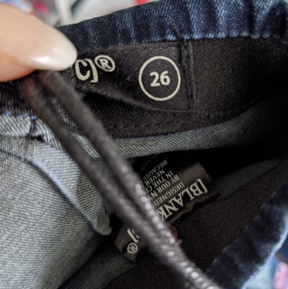 Blank NYC pull on Belle flare high waist jeans - Picture 3 of 3